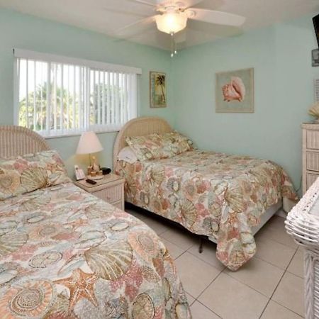 Madeira Beach Tropic Breeze Unit 17 Second Floor Villa St. Pete Beach Exteriör bild