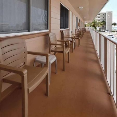 Madeira Beach Tropic Breeze Unit 17 Second Floor Villa St. Pete Beach Exteriör bild